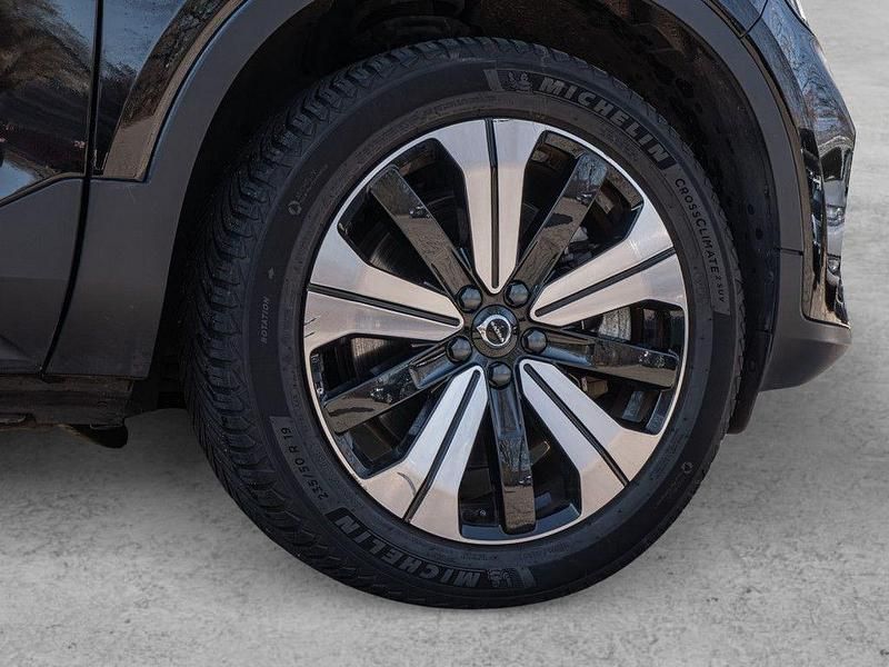 Gebraucht Volvo XC40 Plus 300 kW (408 PS) 2022 Black solid stone SUV