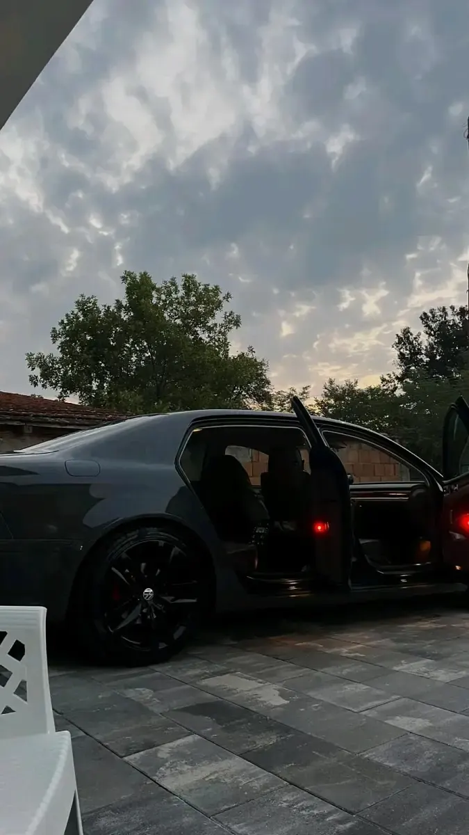 Gebraucht VW Phaeton 239 PS (175 kW) 2012 Schwarz Limousine