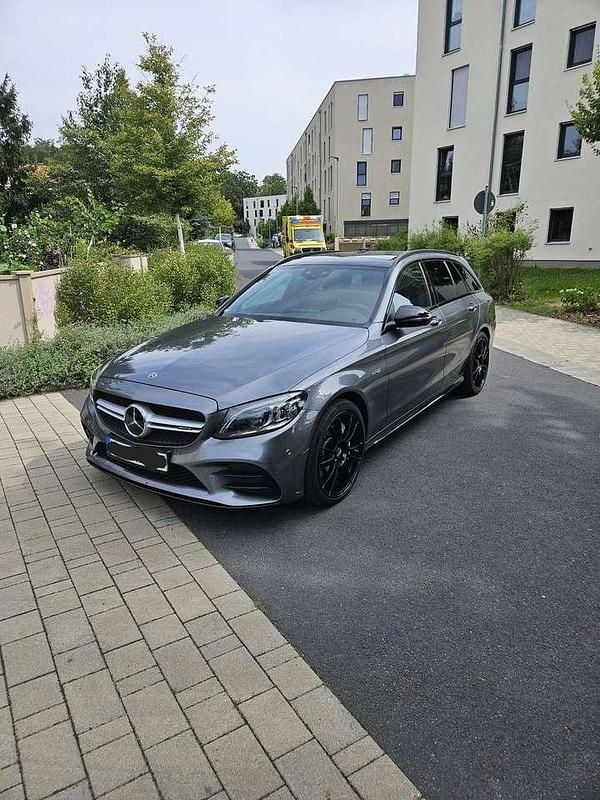 Grau Gebraucht 2019 Mercedes C43 AMG AMG Kombi | 42.000 € (Guter Preis) - Bild 1/4