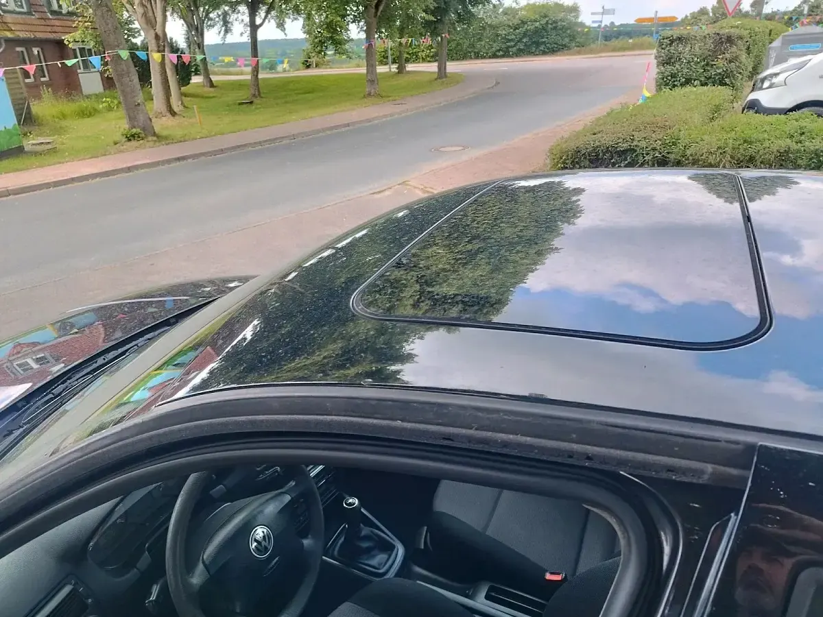 Gebraucht VW Golf IV 75 PS (55 kW) 2000 Schwarz Kleinwagen