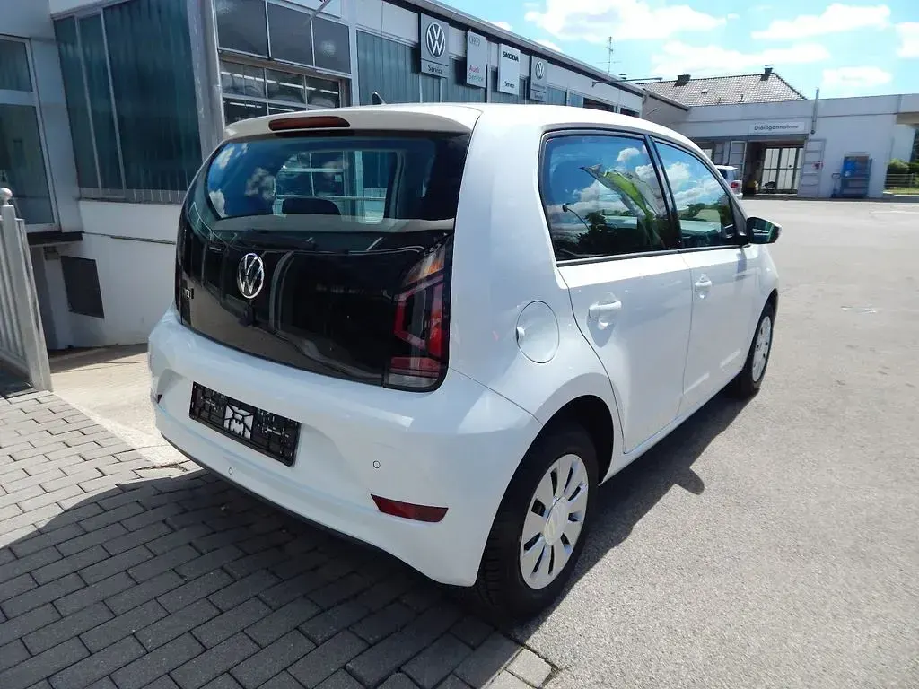 Gebraucht VW up! Basis 65 PS (47 kW) 2023 Weiß Kleinwagen