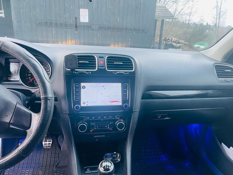 Gebraucht VW Golf V 122 PS (89 kW) 2009 Schwarz Kombi