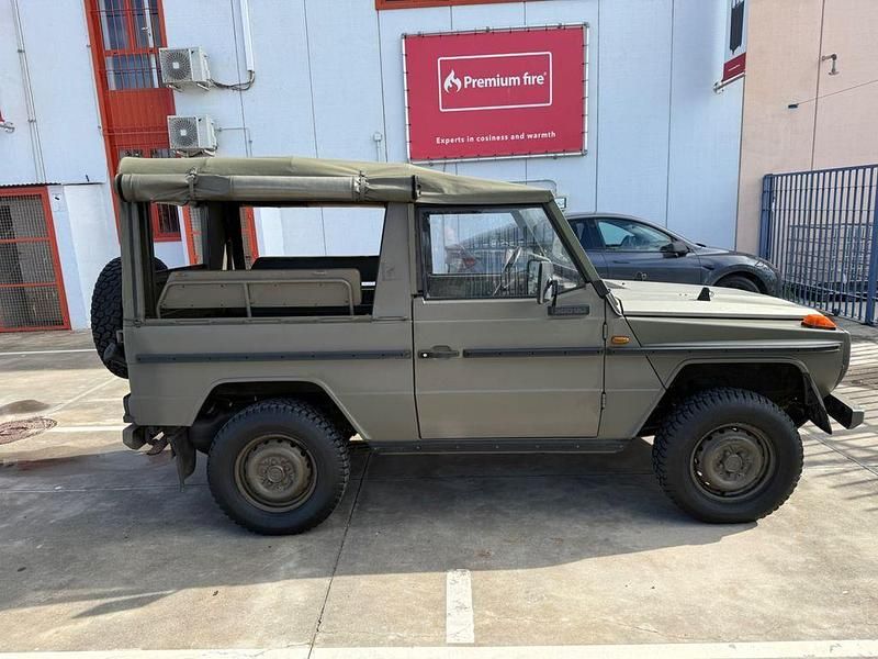 Gebraucht Mercedes G300 88 PS (64 kW) 1986 Grün SUV