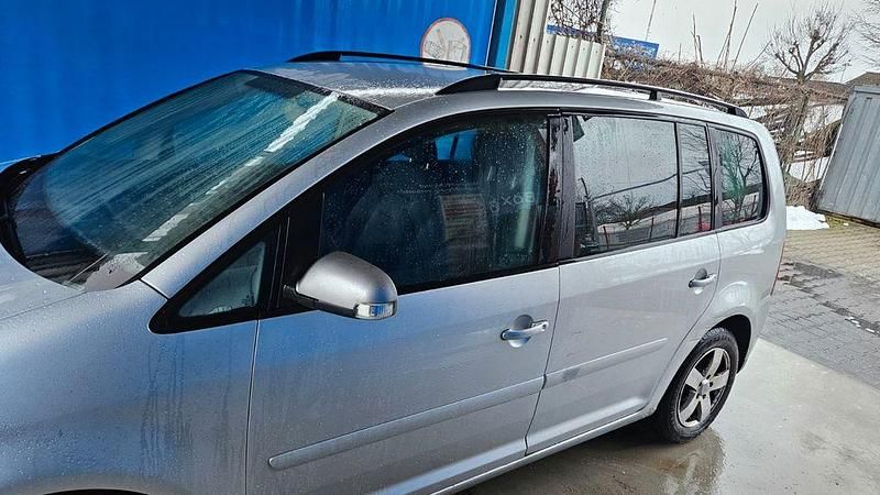 Gebraucht VW Touran 102 PS (75 kW) 2006 Silber Van / Kleinbus