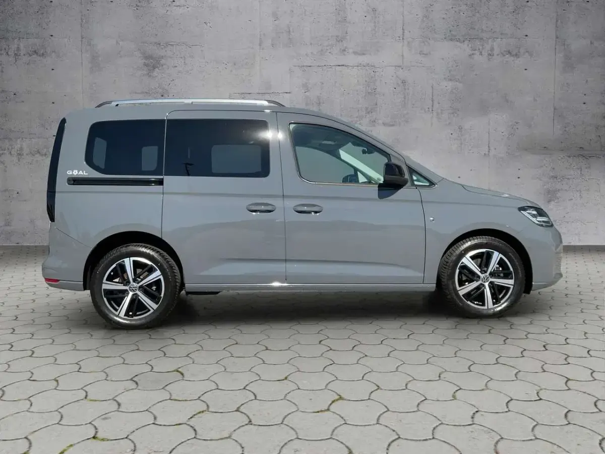 Gebraucht VW Caddy Goal 122 PS (89 kW) 2025 Pure grey Van / Kleinbus