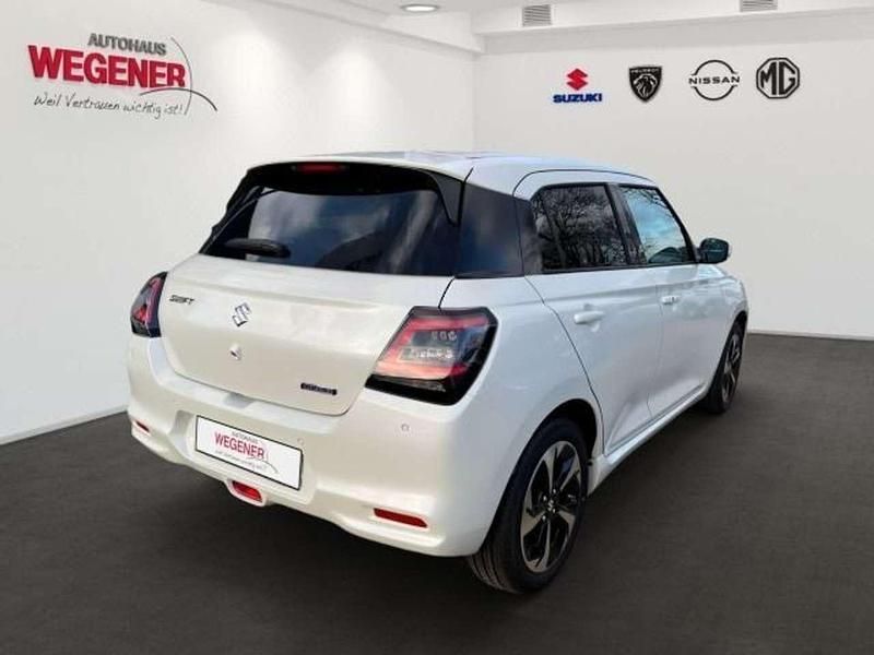 Neu Suzuki Swift Comfort+ 83 PS (61 kW) 2026 Weiß Kleinwagen