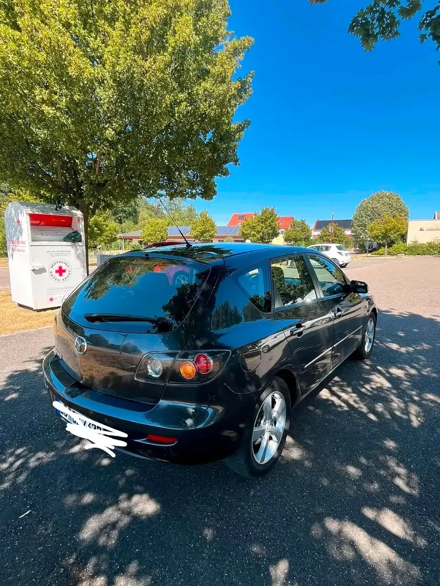 Gebraucht Mazda 3 105 PS (77 kW) 2005 Grau Kleinwagen