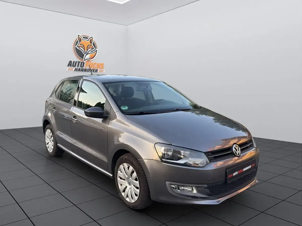 Gebraucht VW Polo Comfortline 69 PS (50 kW) 2009 Grau Kleinwagen