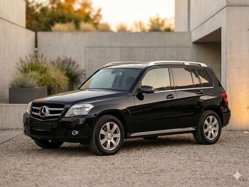 Gebraucht Mercedes GLK220 170 PS (125 kW) 2010 Schwarz SUV
