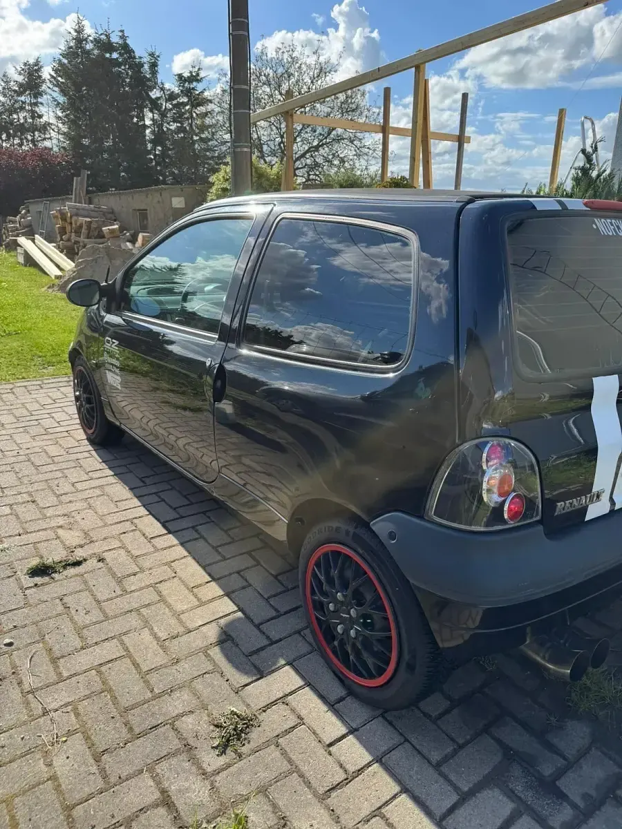 Gebraucht Renault Twingo 75 PS (55 kW) 2001 Schwarz Kleinwagen
