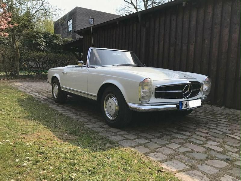 Gebraucht Mercedes 230 150 PS (110 kW) 1966 Weiss Cabrio