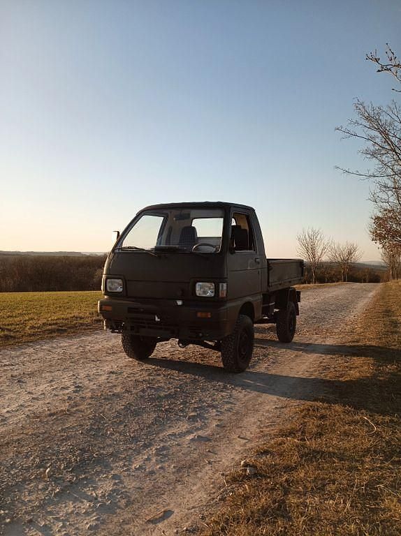 Gebraucht 1990 Daihatsu Hijet Van / Kleinbus | 5.800 € - Bild 1/4