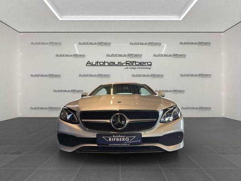Gebraucht Mercedes E400 Avantgarde 333 PS (244 kW) 2017 Iridiumsilber  metallicl Coupé