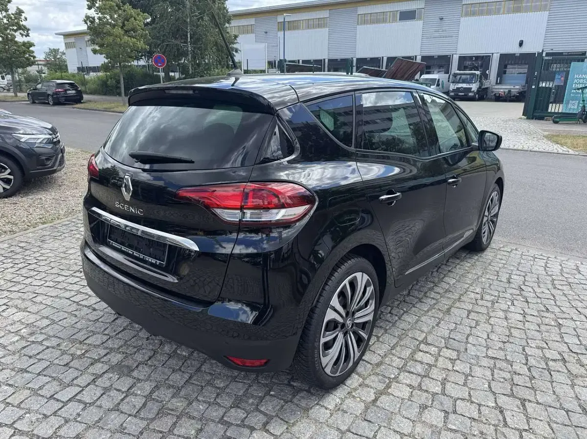 Gebraucht Renault Scénic IV Equilibre 140 PS (102 kW) 2022 Blackpearlschwarz Van / Kleinbus