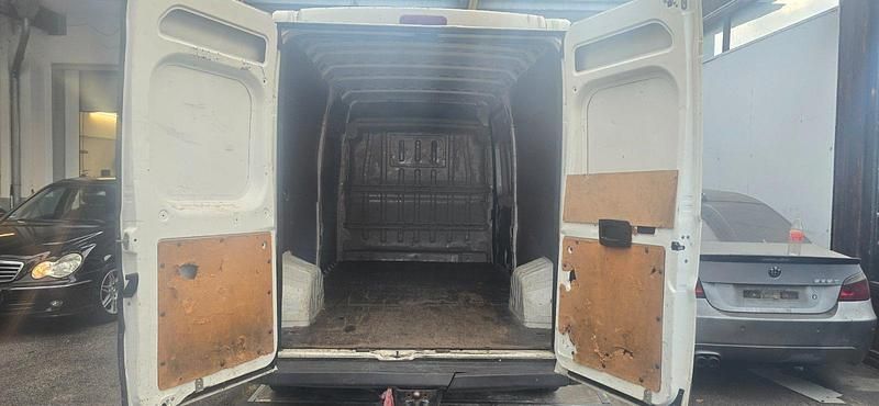 Gebraucht Citroën Jumper 131 PS (96 kW) 2011 Weiß Van / Kleinbus