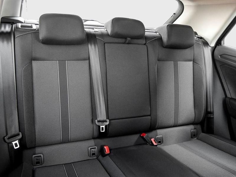 Gebraucht VW T-Roc Life 150 PS (110 kW) 2024 Schwarz SUV