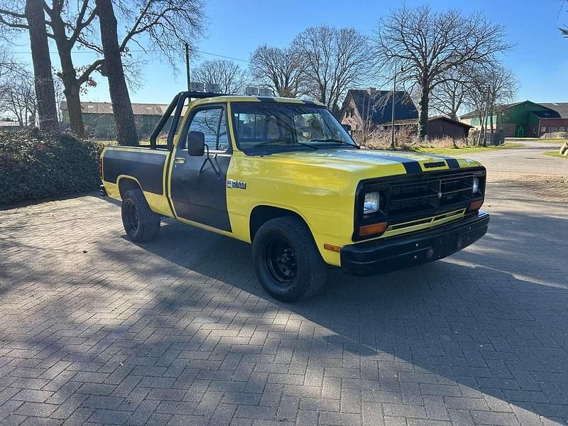 Gelb Gebraucht 1986 Dodge Ram Abholung | 16.500 € - Bild 1/4