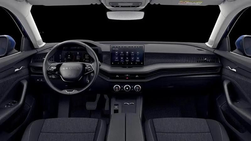 Neu Skoda Superb Essence 150 PS (110 kW) 2025 Blau Kombi