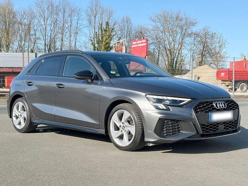 Gebraucht Audi A3 S-Line 150 PS (110 kW) 2020 Grau Limousine