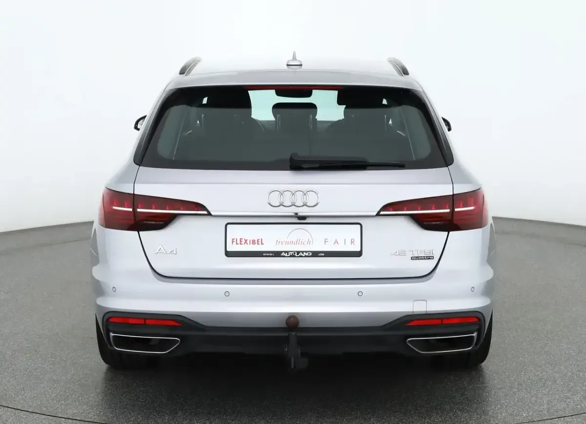 Gebraucht Audi A4 Sport 245 PS (180 kW) 2021 Silber Kombi