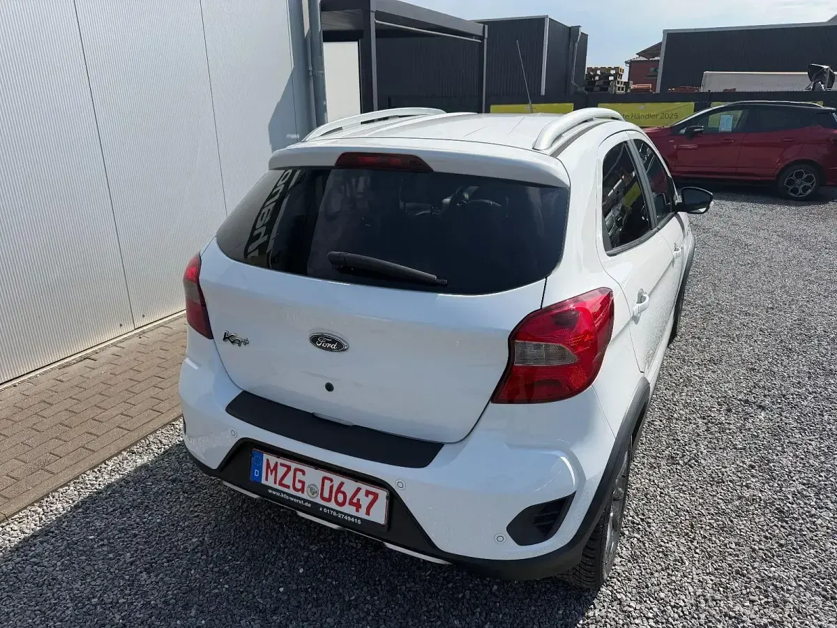 Gebraucht Ford Ka Active 86 PS (63 kW) 2019 Oxford white Limousine