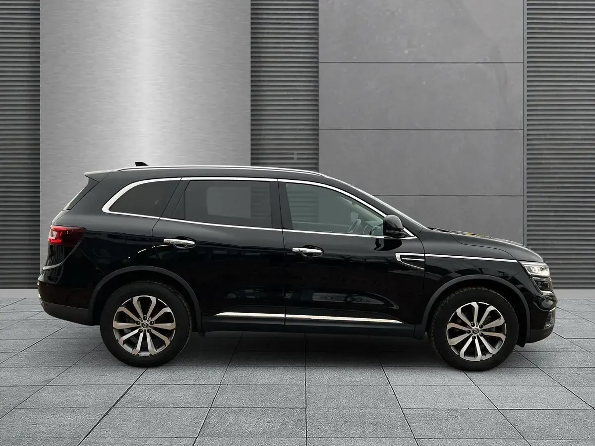 Gebraucht Renault Koleos Intens 184 PS (135 kW) 2022 Schwarz (onyxschwarz) SUV