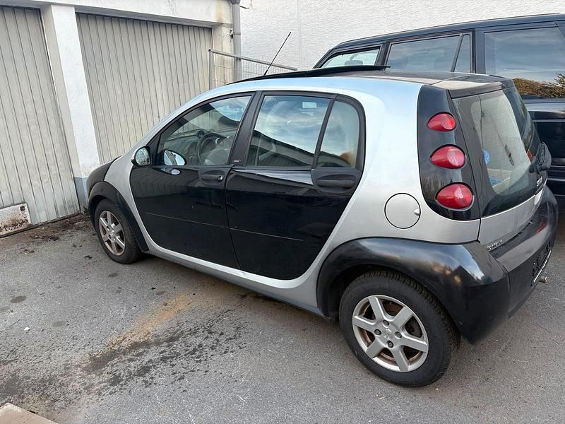 Gebraucht 2005 Smart ForFour Kleinwagen | 1.700 € - Bild 1/4