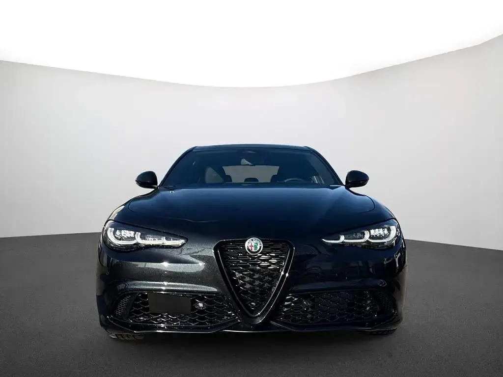 Gebraucht Alfa Romeo Giulia Veloce 280 PS (205 kW) 2026 Grau Limousine