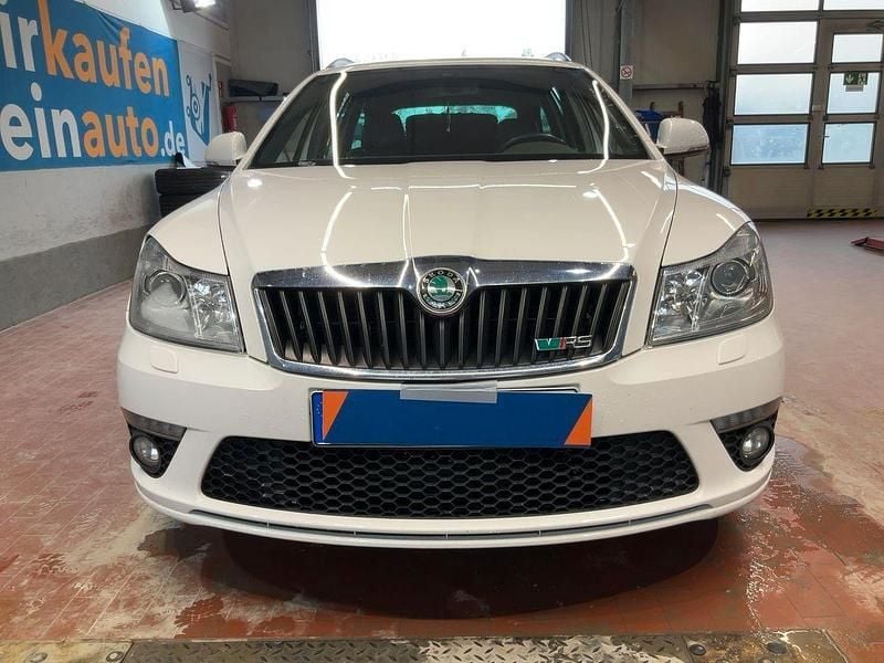 Gebraucht Skoda Octavia RS 200 PS (147 kW) 2013 Weiß Kombi