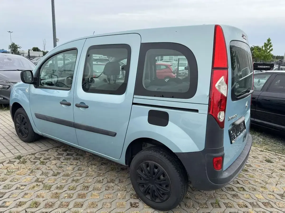 Gebraucht Renault Kangoo Expression 106 PS (77 kW) 2008 Blau islande Van / Kleinbus