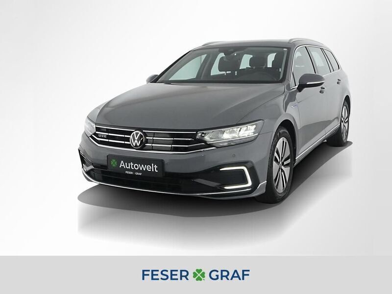 Mondsteingrau Gebraucht 2022 VW Passat GTE Kombi | 21.333 € (Superpreis) - Bild 1/4