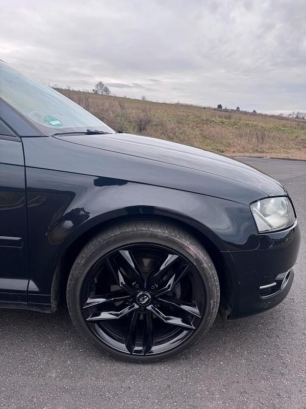 Gebraucht Audi A3 125 PS (91 kW) 2011 Schwarz Kleinwagen