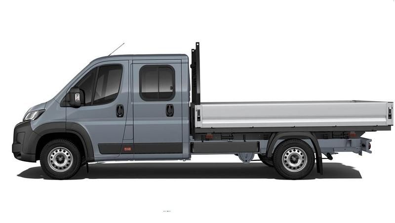 Neu Peugeot Boxer 179 PS (131 kW) 2026 Grau metallic Van