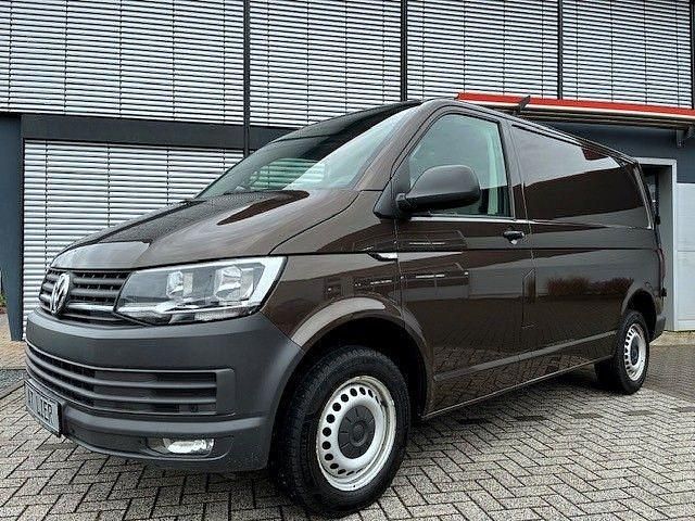 Braun Gebraucht 2019 VW Transporter Van | 13.690 € (Guter Preis) - Bild 1/4