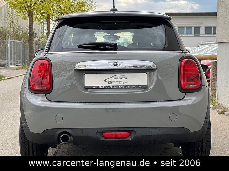 Usata Mini ONE 102 CV (75 kW) 2017 Grigio Utilitaria