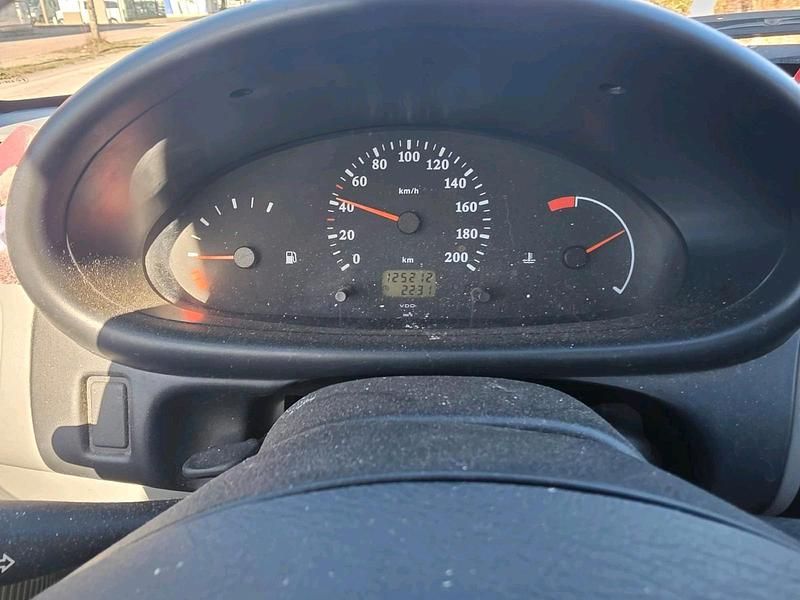 Gebraucht Nissan Micra 54 PS (39 kW) 2000 Rot Kleinwagen