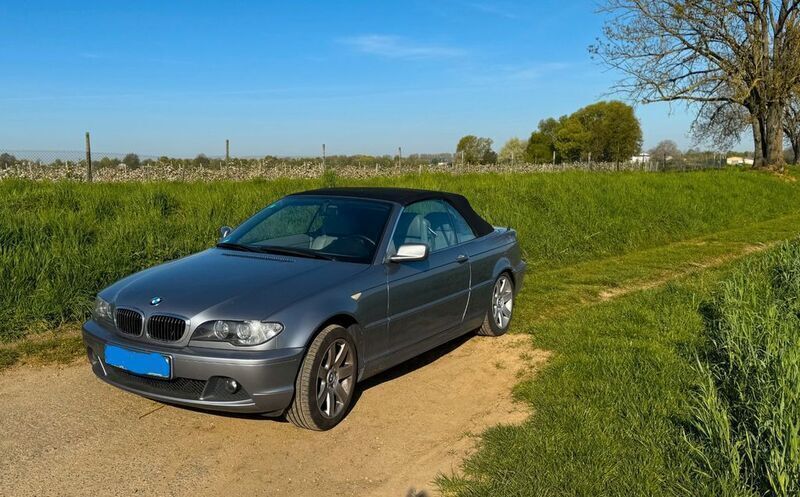 Grau Gebraucht 2003 BMW 325 Cabriolet Exclusive Cabrio | 9.200 € (Superpreis) - Bild 1/4