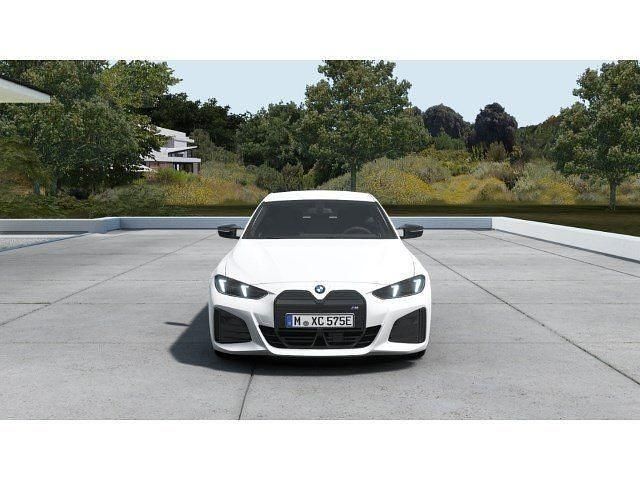 Neu BMW i4 Performance 442 kW (601 PS) 2025 Weiß Limousine