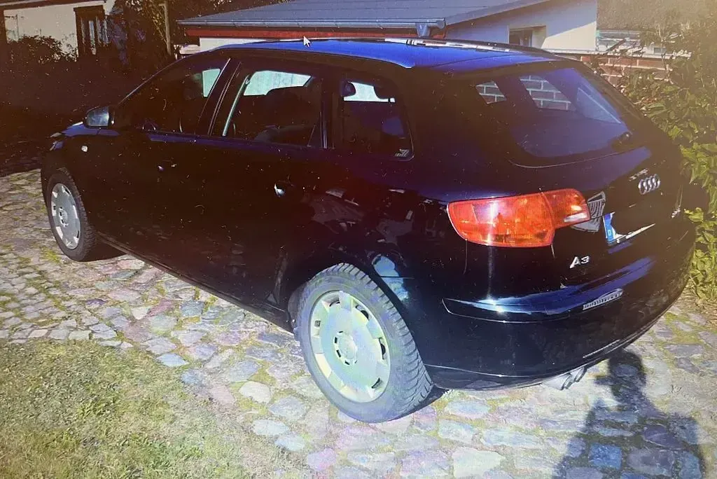 Gebraucht Audi A3 Attraction 170 PS (125 kW) 2006 Schwarz Kleinwagen
