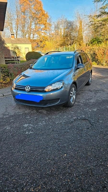 Gebraucht VW Golf VI 110 PS (80 kW) 2010 Grau Kleinwagen