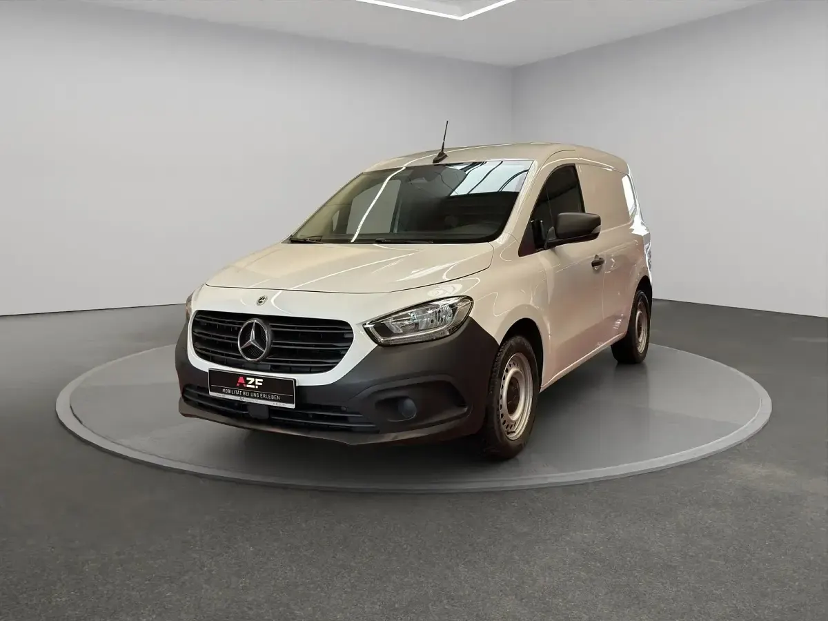 Gebraucht Mercedes Citan 110 95 PS (69 kW) 2022 Weiß Van / Kleinbus