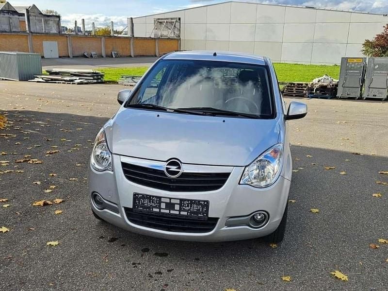 Stahlsilber Gebraucht 2014 Opel Agila Edition Kleinwagen | 3.599 € (Guter Preis) - Bild 1/4