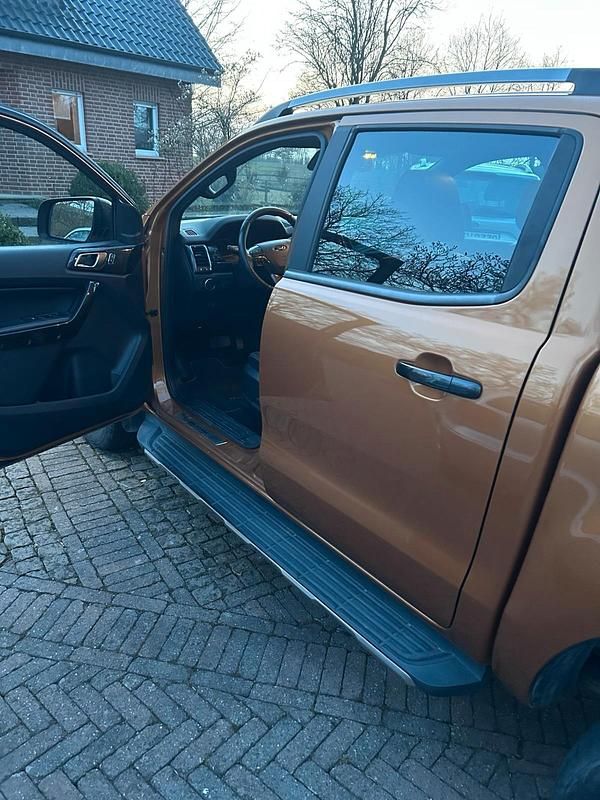 Gebraucht Ford Ranger Wildtrack 213 PS (156 kW) 2020 Orange Abholung