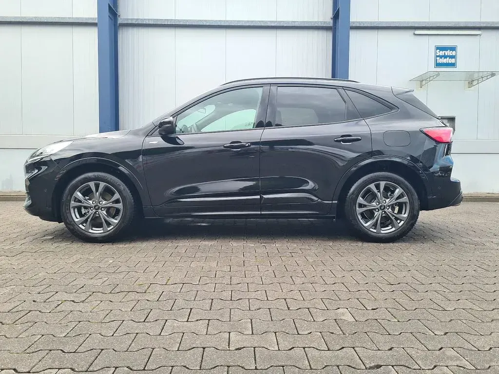Gebraucht Ford Kuga ST-Line X 150 PS (110 kW) 2024 Schwarz SUV