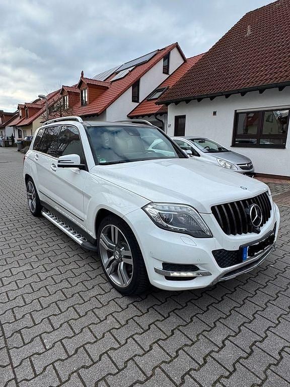 Gebraucht Mercedes GLK350 265 PS (194 kW) 2014 Weiß SUV