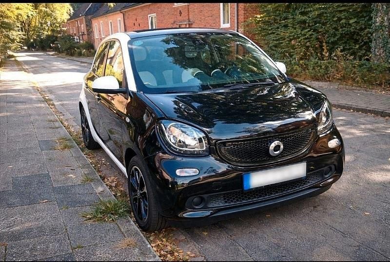 Gebraucht Smart ForFour Passion 71 PS (52 kW) 2015 Schwarz Kleinwagen