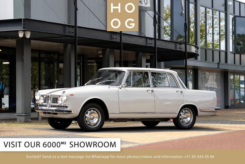 Grau Gebraucht 1966 Alfa Romeo 2600 Limousine | 34.950 € - Bild 1/4
