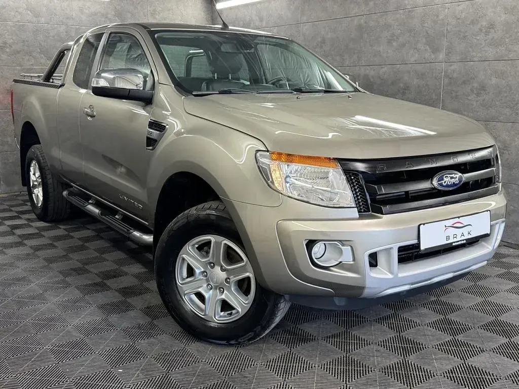 Gebraucht Ford Ranger Limited 150 PS (110 kW) 2015 Sahara Pickup