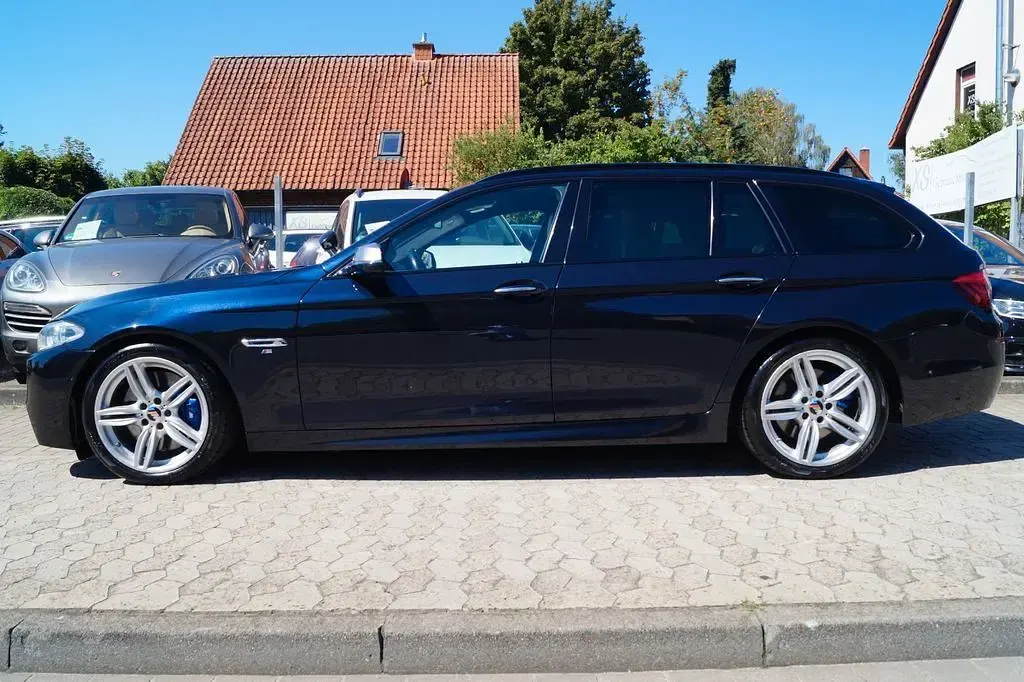 Gebraucht BMW M550 Sport Line 381 PS (280 kW) 2013 Schwarz Kombi