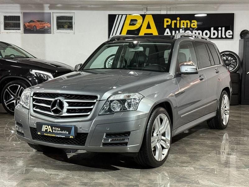 Grau Gebraucht 2011 Mercedes GLK350 SUV | 8.999 € (Fairer Preis) - Bild 1/4